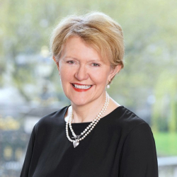 Anne Kavanagh headshot